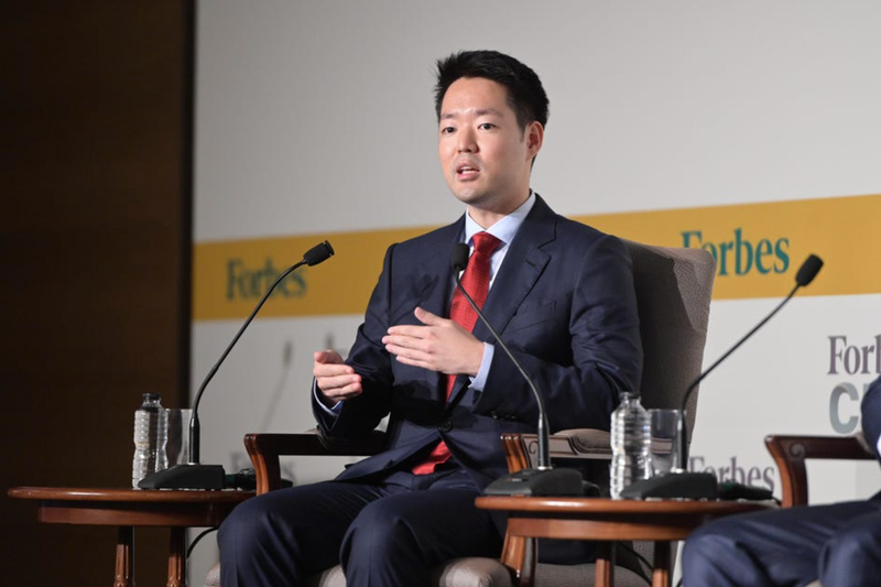 Chung Kyungsun - cháu trai của nhà sáng lập Huyndai Chung Ju-yung (Ảnh: Forbes)