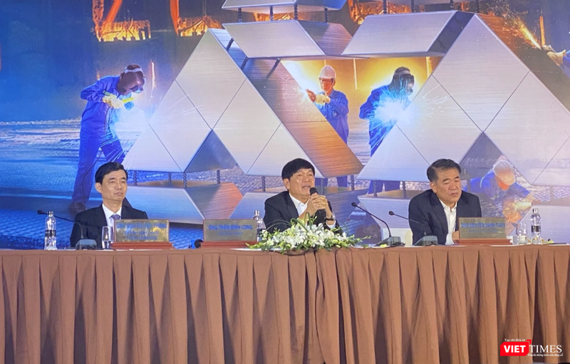 Ông Trần Đình Long - Chủ tịch HĐQT HPG - phát biểu tại AGM 2023