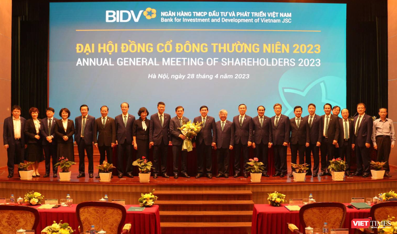 AGM 2023 của BIDV: Chốt tăng vốn lên 61.500 tỉ đồng, việc phát hành riêng lẻ có thêm bước tiến ảnh 20 AGM 2023 của BIDV: Chốt tăng vốn lên 61.500 tỉ đồng, việc phát hành riêng lẻ có thêm bước tiến ảnh 20