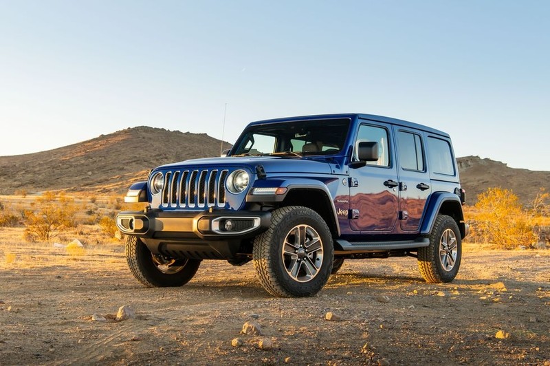 2020-jeep-wrangler-sahara-ecodiesel-107-1573664788-jpeg.jpg