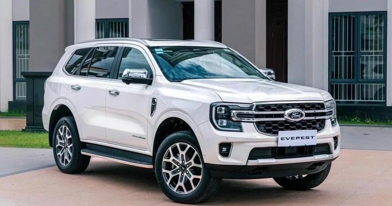 ford-everest-vin-2024-bi-cat-trang-bi-anh1-edited-1712287327570.jpg