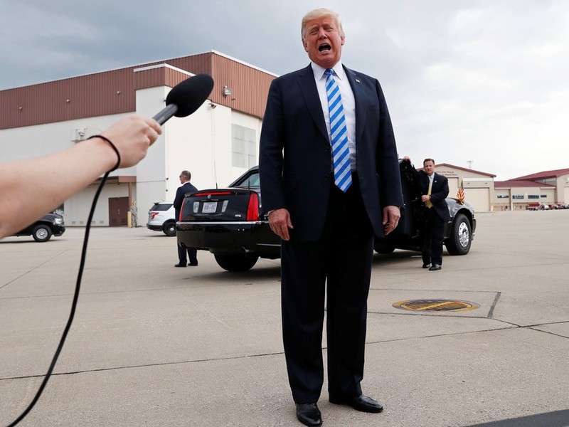 Ông Trum cho rằng giải quyết Chiến tranh thương mại với Trung Quốc lúc này quan trọng hơn đối với Mỹ Ông Trum cho rằng giải quyết Chiến tranh thương mại với Trung Quốc lúc này quan trọng hơn đối với Mỹ