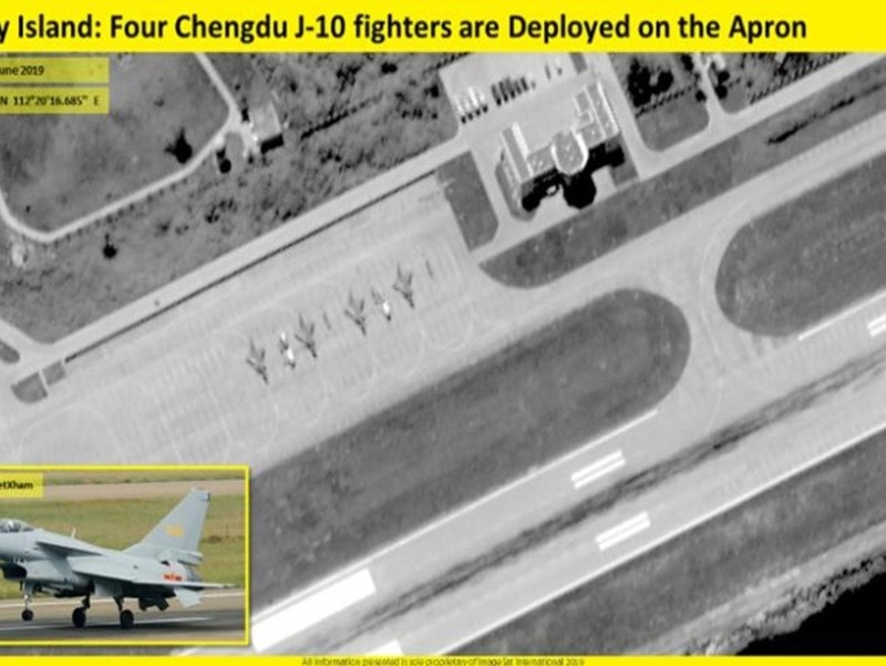 Máy bay J-10 của Trung Quốc bố trí tại sân bay Phú Lâm thuộc quần đảo Hoàng Sa của Việt Nam