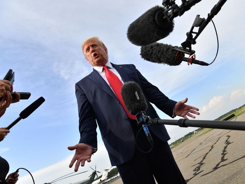 Ông Trump: “Tại thời điểm này, có vẻ như chúng tôi sẽ không làm ăn với Huawei. Tôi căn bản không muốn làm ăn với Huawei vì đó là mối đe dọa đối với an ninh quốc gia”