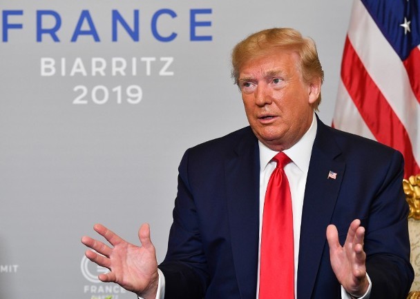 Ông Trump nói đoàn đàm phán phía Trung Quốc đã gọi điện cho Mỹ bày tỏ muốn quay lại bàn đàm phán về thương mại hai nước, nhưng phía Trung Quốc nói không có chuyện đó. Ảnh: Đông Phương