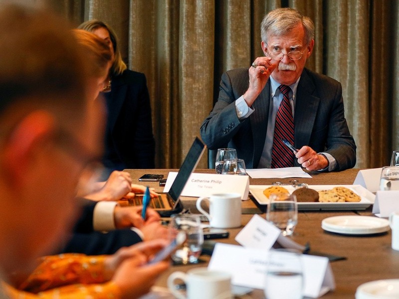 Ông John Bolton đã thất bại trong việc ngăn cản vụ mua bán được coi là gây hại cho an ninh quốc gia của Mỹ này. Ảnh: Đa Chiều