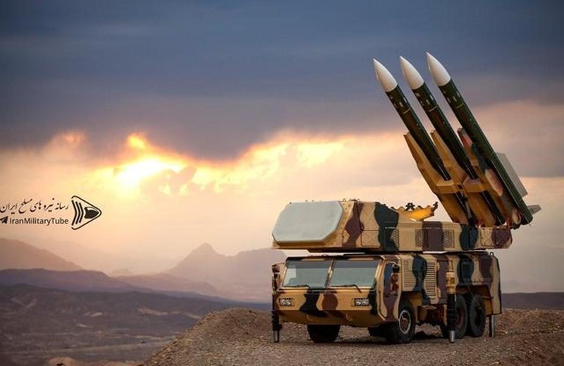 Tên lửa phòng không Raad của Iran, loại được cho là đã bắn hạ chiếc UAV tối tân Global Hawk RQ-4 của Mỹ hồi tháng 6/2019 Tên lửa phòng không Raad của Iran, loại được cho là đã bắn hạ chiếc UAV tối tân Global Hawk RQ-4 của Mỹ hồi tháng 6/2019