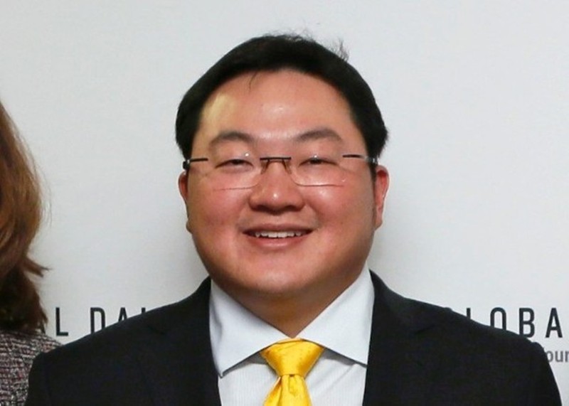 Hiện Jho Low đang lẩn trốn ở đâu và liệu có bị dẫn độ về Malaysia để xét xử hay không vẫn là câu hỏi chưa có lời đáp. Hiện Jho Low đang lẩn trốn ở đâu và liệu có bị dẫn độ về Malaysia để xét xử hay không vẫn là câu hỏi chưa có lời đáp.