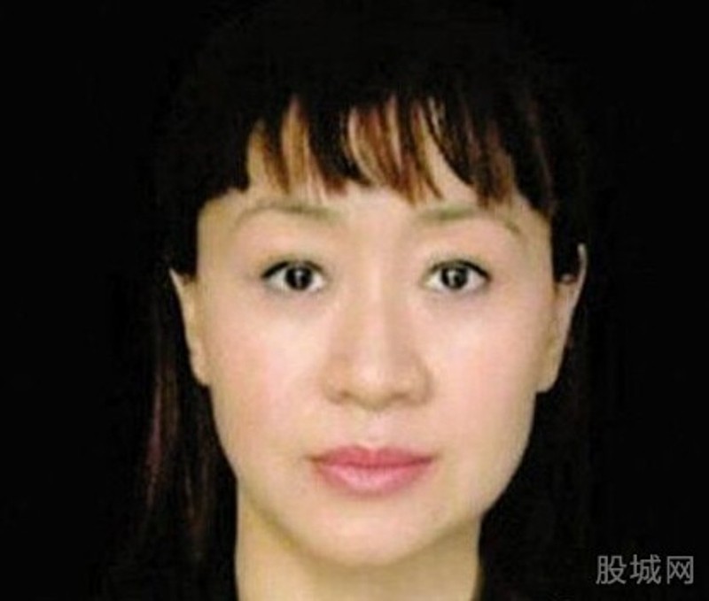 Người đẹp Lý Vi - người tình chung của cả chục quan chức.