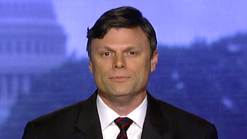 Ông Christian Whiton: Trung Quốc đang gặp rắc rối và Tổng thống Mỹ Donald Trump không cần phải đạt được thỏa thuận thương mại ngay lúc này.