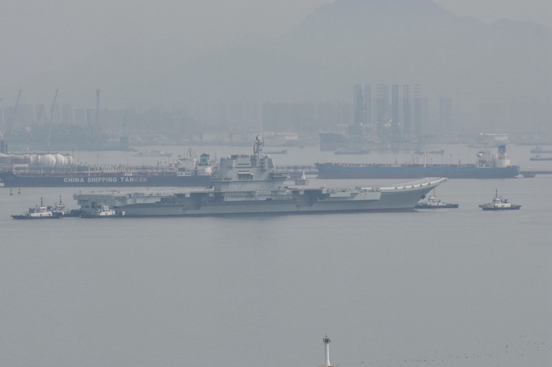 Có tin tàu Sơn Đông bắt đầu ra biển chuyến đầu sau khi vào biên chế.