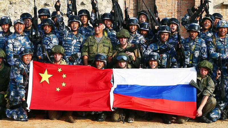 Binh lính Trung Quốc và Nga tham gia cuộc diễn tập "Phương Đông-2018".