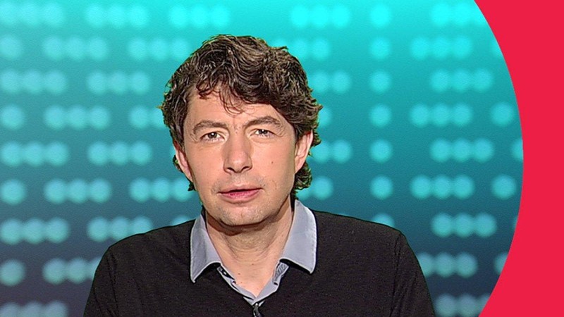 Chuyên gia về virus Christian Drosten, Viện trưởng Viện Virus học tại Học viện Y khoa Charité ở Berlin (Ảnh: 3sat.de) Chuyên gia về virus Christian Drosten, Viện trưởng Viện Virus học tại Học viện Y khoa Charité ở Berlin (Ảnh: 3sat.de)