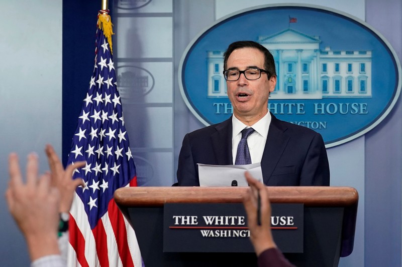 Bộ trưởng Tài chính Mỹ Steven Mnuchin khẳng định: Mỹ sẽ không cắt giảm hay bãi bỏ thuế quan hiện hành đối với 360 tỷ USD hàng hóa Trung Quốc (Ảnh: Reuters)