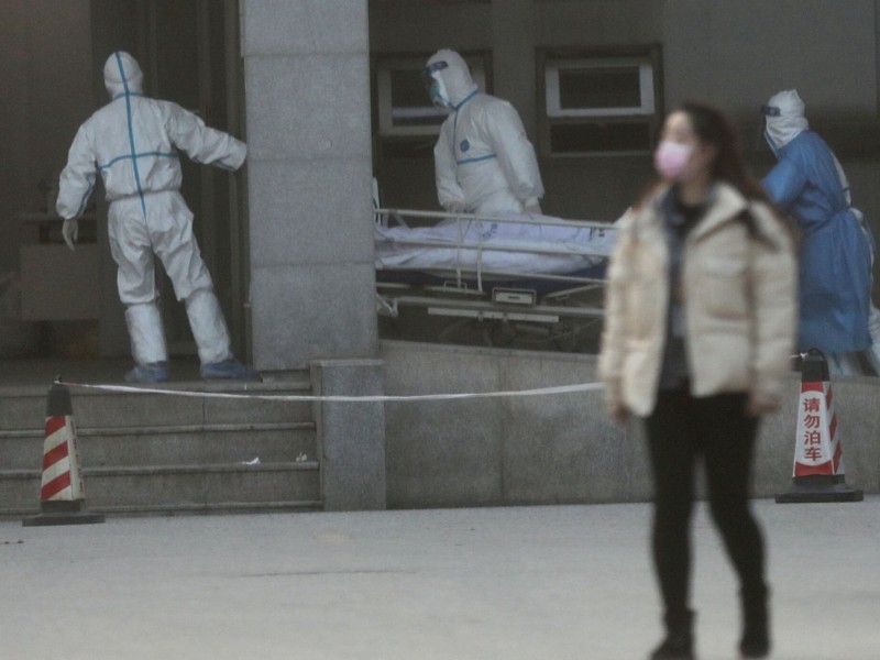 Thành phố Vũ Hán và tỉnh Hồ Bắc vẫn là "tâm bão của dịch bệnh" (Ảnh: Reuters).