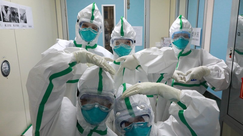 2.000 nhân viên y tế sẽ được điều từ các địa phương đến hỗ trợ tỉnh Hồ Bắc và thành phố Vũ Hán (Ảnh: Đa Chiều)