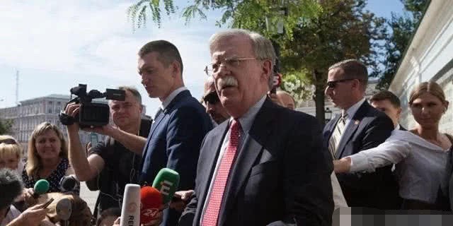 Cựu Cố vấn An ninh Quốc gia Mỹ John Bolton tới Ukraine để gây sức ép ngăn cản việc bán Motor Sich cho Trung Quốc (Ảnh: Sohu)