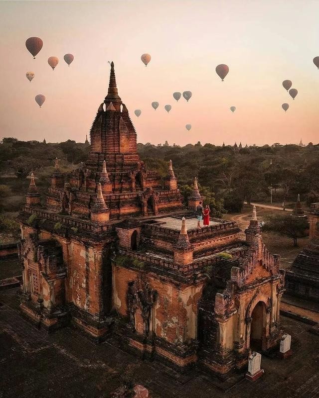 Đất nước Myanmar sùng đạo Phật đã bị dịch bệnh COVID-19 tấn công (Ảnh: Creader).