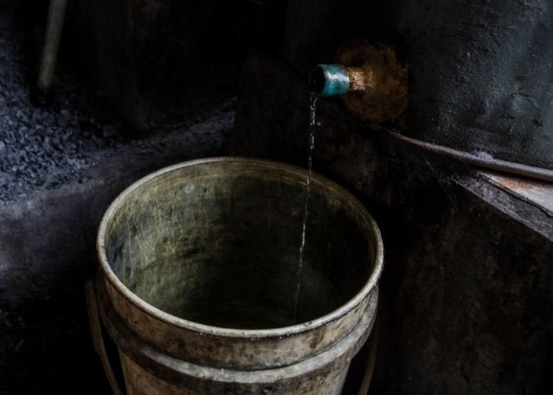 Gần 500 người Iran đã tử vong do uống phải cồn công nghiệp do nghe theo tin đồn trên mạng (Ảnh: DF). Gần 500 người Iran đã tử vong do uống phải cồn công nghiệp do nghe theo tin đồn trên mạng (Ảnh: DF).