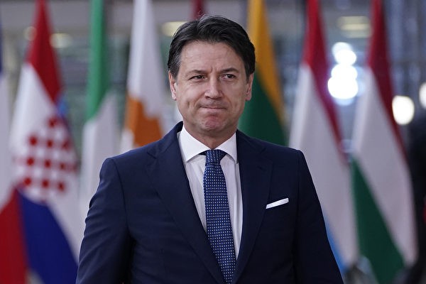 Thủ tướng Italy Conte không mặn mà với lời xin lỗi của bà von de Layen (Ảnh: AFP). Thủ tướng Italy Conte không mặn mà với lời xin lỗi của bà von de Layen (Ảnh: AFP).