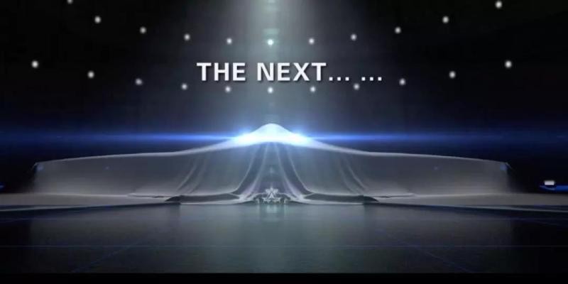 Hình ảnh chiếc máy bay bí ẩn phủ bạt ở cuối bộ phim tuyên truyền của Tập đoàn công nghiệp máy bay Tây An được cho là chiếc H-20 (Ảnh: shopserver).