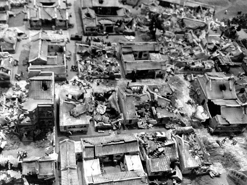 Nhà cửa trên đảo Kim Môn bị hư hại nghiêm trọng do trúng đạn pháo của Trung Quốc đại lục (Ảnh: Tư liệu). Nhà cửa trên đảo Kim Môn bị hư hại nghiêm trọng do trúng đạn pháo của Trung Quốc đại lục (Ảnh: Tư liệu).