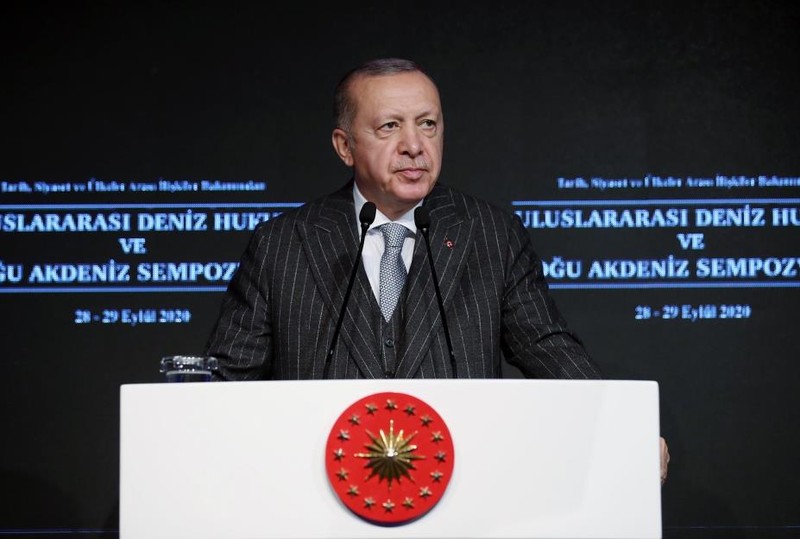 Tổng thống Thổ Nhĩ Kỳ Erdogan tuyên bố ủng hộ Azerbaijan trên truyền hình (Ảnh: Sohu).