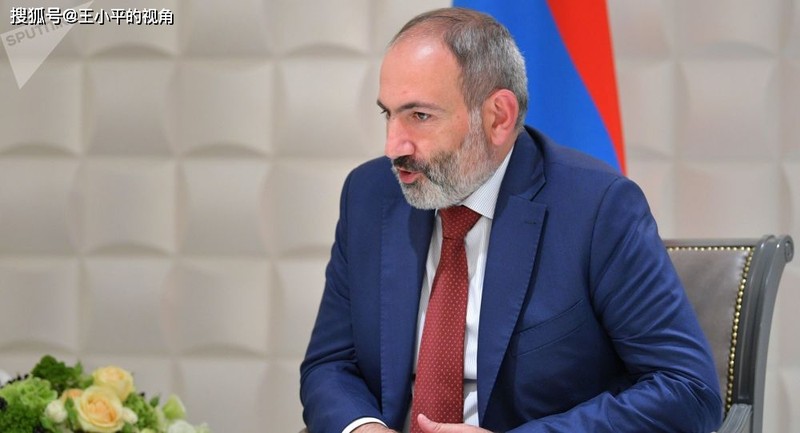 Thủ tướng Armenia Nikol Pashinyan nói: “Chúng ta không có cách nào khác ngoài việc ký kết thỏa thuận” (Ảnh: Sohu).