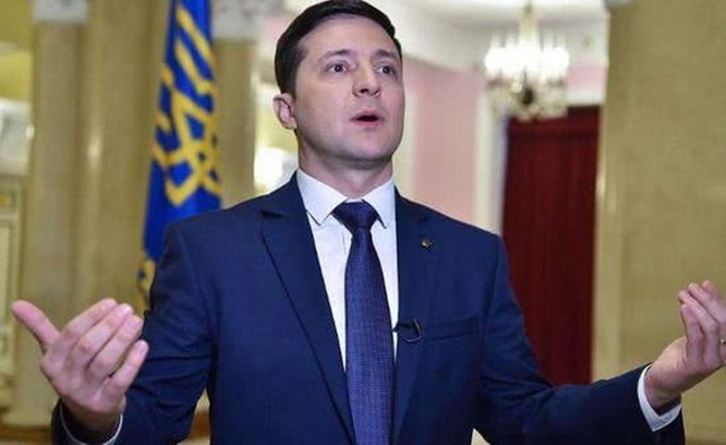 Tổng thống Ukraine Volodymyr Zelensky đã quyết định ngăn cản thương vụ thôn tính Motor Sich của các công ty Trung Quốc (Ảnh: Dwnews).