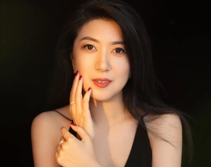 Vởi vẻ đẹp của mình, Phương Phương đã tạo được quan hệ thân thiết với nhiều chính trị gia Mỹ (Ảnh: Dwnews).