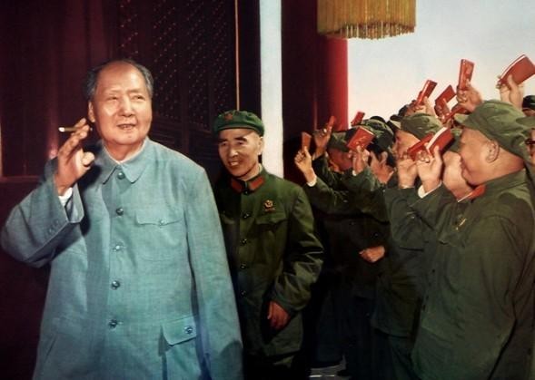 Mao Trạch Đông và Lâm Bưu gặp các tướng lĩnh quân đội năm 1969 (Ảnh: Sohu). Mao Trạch Đông và Lâm Bưu gặp các tướng lĩnh quân đội năm 1969 (Ảnh: Sohu).