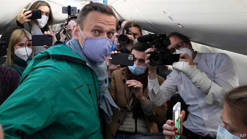 Ông Navalny hiện trở thành nhân vật trung tâm gây nên các rắc rối trong quan hệ giữa Nga với phương Tây (Ảnh: Economist).