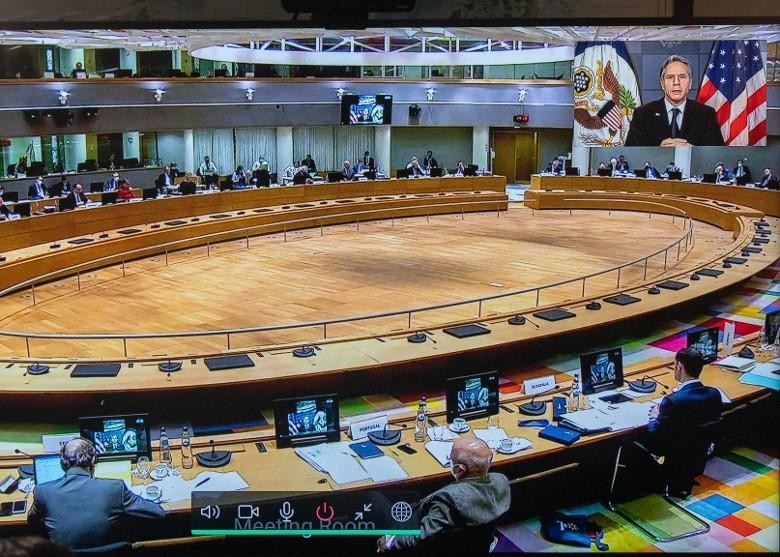 Ngoại trưởng Mỹ Antony Blinken phát biểu tại hội nghị trực tuyến của Ủy ban Đối ngoại EU hôm 22/2 (Ảnh: Dongfang).