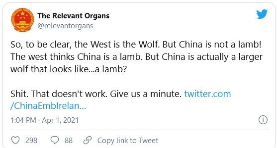 Bản tweet giễu cợt của trang The Relevant Organs (Ảnh: VOA).
