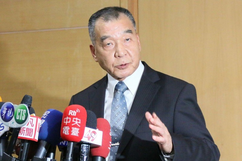 Ông Khưu Quốc Chính, người đứng đầu cơ quan quốc phòng Đài Loan nói về vụ tàu Tân Châu của PLA đi vào vùng biển đông bắc Đài Loan (Ảnh: CNA).