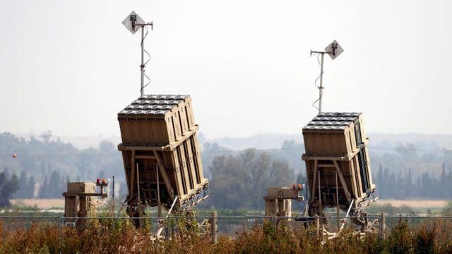 Các giàn phóng tên lửa Tamir của hệ thống Vòm Sắt (Ảnh: 163.com).