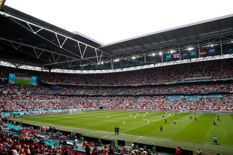 Trận cầu giữa hai đội Anh và Scotland (Ảnh: AP).