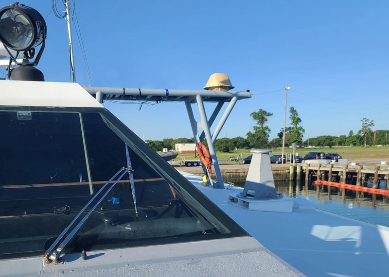 Hệ thống săn UAV DroneSentry-X trên tàu (Ảnh: Thedrive).