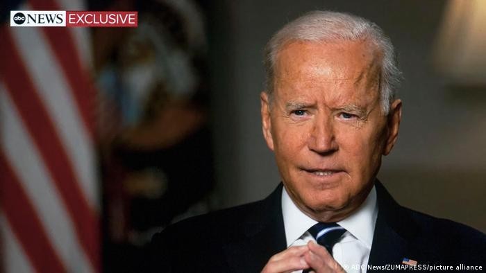 Tổng thống Mỹ Biden trả lời phỏng vấn trên kênh ABC News hôm 19/8, coi Đài Loan giống như NATO, Nhật Bản và Hàn Quốc khiến Trung Quốc tức giận (Ảnh: Deutsche Welle).