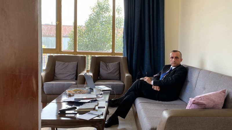 Nguyên Phó Tổng thống Amrullah Saleh, người hiện tự xưng là "Tổng thống tạm quyền" của Afghanistan đang tập hợp lực lượng chống Taliban (Ảnh: Twitter@Amrullah Saleh).