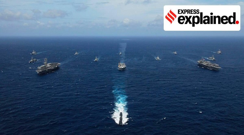 Tàu hải quân các nước Bộ Tứ tham gia cuộc tập trận Malabar-2021 (Ảnh: IT).