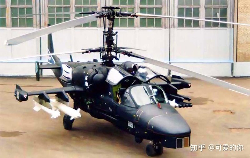 Ka-52 mang tên lửa không đối không R-73 (Ảnh: Zhihu).