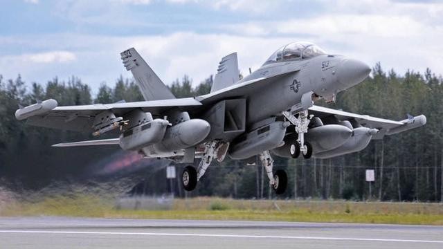 Máy bay tác chiến điện tử EA-18G Growler của Mỹ (Ảnh: 163).