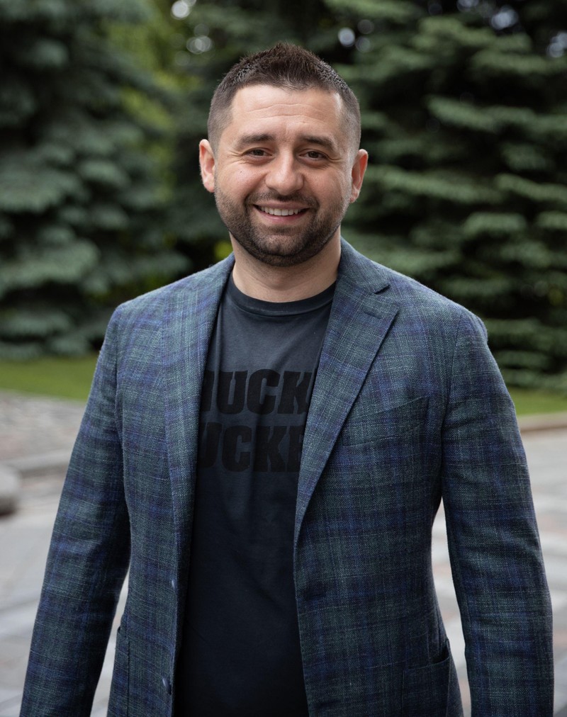 Ông Davyd Arakhamia, Chủ tịch nhóm nghị sĩ của Đảng Đầy tớ Nhân dân Ukraine cầm quyền phê phán chính quyền trước đây đã từ bỏ vũ khí hạt nhân (Ảnh: Sohu). Ông Davyd Arakhamia, Chủ tịch nhóm nghị sĩ của Đảng Đầy tớ Nhân dân Ukraine cầm quyền phê phán chính quyền trước đây đã từ bỏ vũ khí hạt nhân (Ảnh: Sohu).