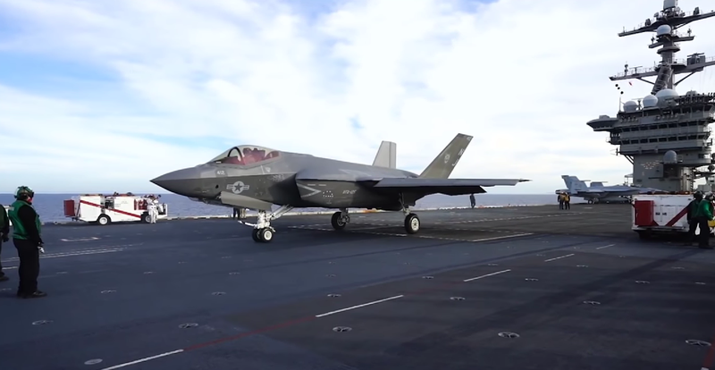 Máy bay F-35C trên tàu USS Carl Vinson (Ảnh: US Navy).