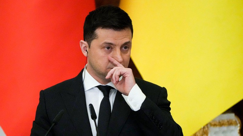 Tổng thống Ukraine Zelensky đã ký sắc lệnh lấy ngày 16/2 là "Ngày đoàn kết quốc dân" (Ảnh: AP).