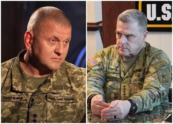 Tướng Zaluzhny, Tổng Tham mưu trưởng Quân đội Ukraine (trái) tối 21/2 đã điện đàm với Chủ tịch Hội đồng TMT liên quân Mỹ Milley (Ảnh: Getty).