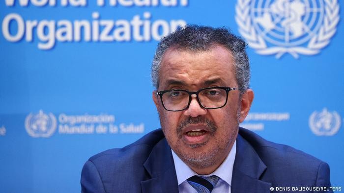Tổng giám đốc WHO Tedros Adhanom cho biết đã nói với phía Trung Quốc không thể kiên trì Chính sách "Zero Covid" được nữa. Tổng giám đốc WHO Tedros Adhanom cho biết đã nói với phía Trung Quốc không thể kiên trì Chính sách "Zero Covid" được nữa.