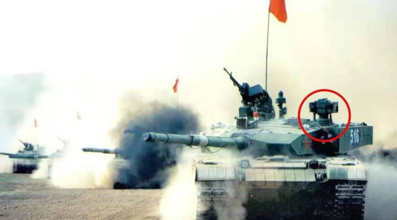 Hệ thống vũ khí laser trên xe tăng T-99A của Trung Quốc.