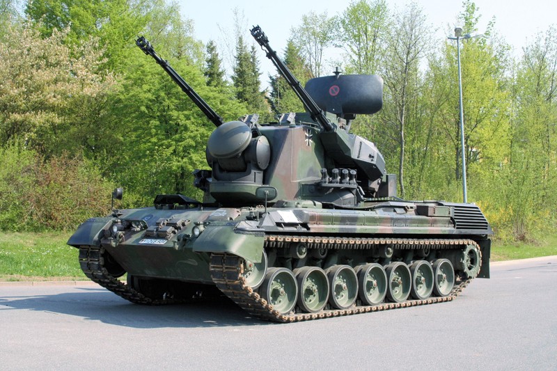 Xe tăng phòng không Gepard Đức cung cấp cho Ukraine.